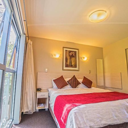 Kings Of Riccarton Motel With Airport Shuttle Service Крайстчёрч Экстерьер фото